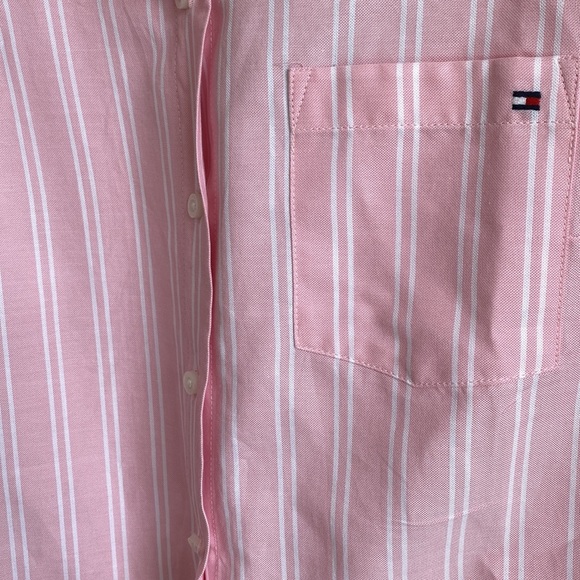 *SOLD* NWT Tommy Hilfiger Womens Pink and White Striped Button Down - Picture 4 of 8